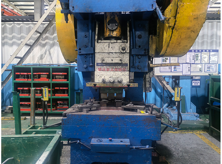 中集集團(tuán)沖床安全光柵案例